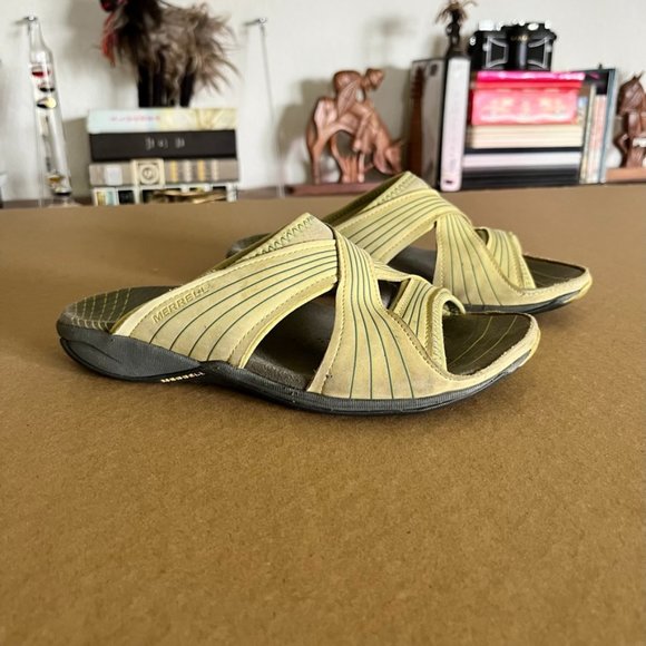 Merrell Ladies Heather Cross Strap Sandal - Picture 1 of 8